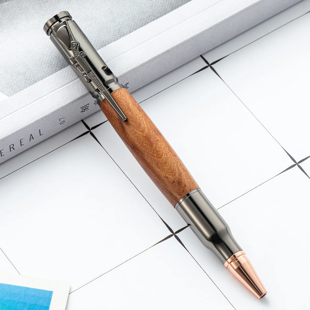 🖊️ Box Elder Burl Bolt-Action Pen – Hand-Finished Wooden Writing Pen