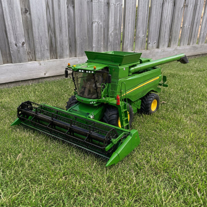🚜 Remote Control Combine Harvester Lawn Mower with Functional Grass Cutting and Side Discharge